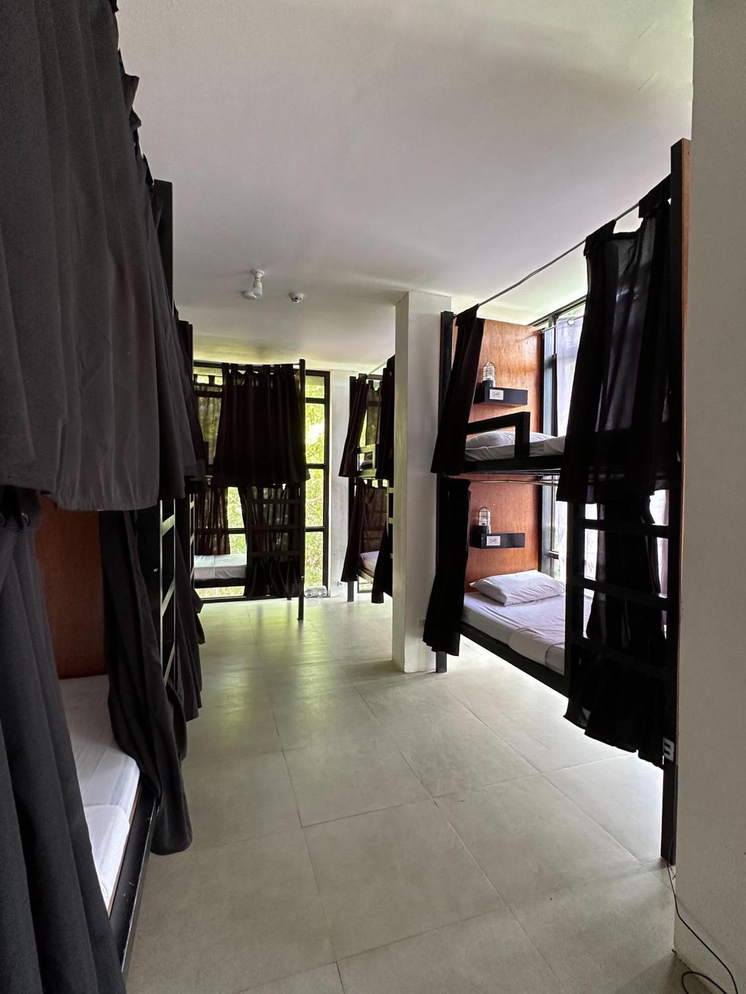 Dayon Hostel Coron Exterior foto
