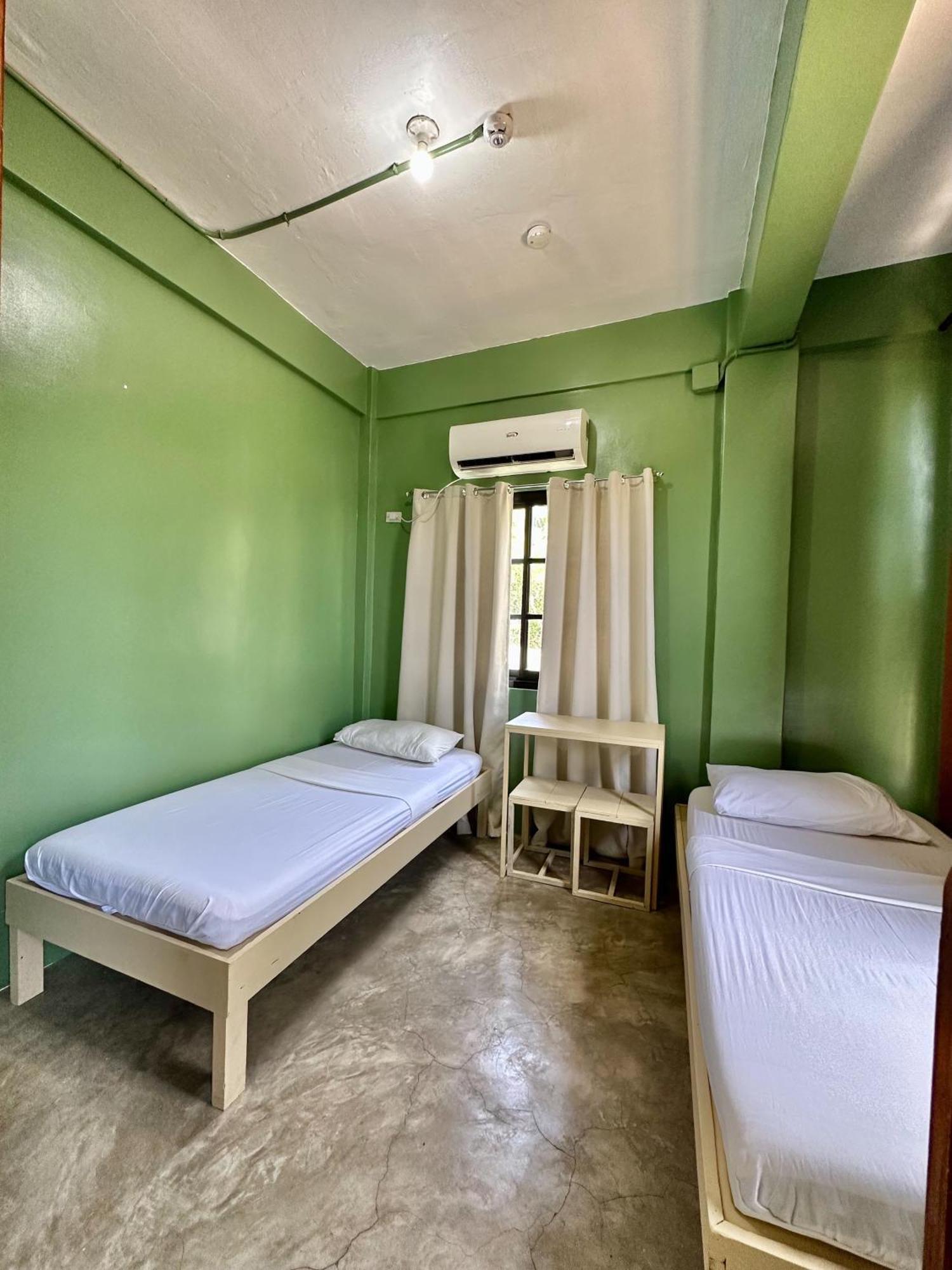 Dayon Hostel Coron Exterior foto